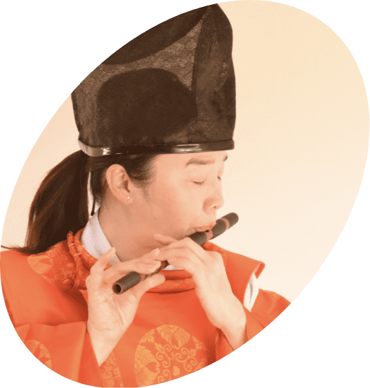 夜多羅・おとなふ龍笛・琵琶奏者、巫女、天王寺楽所雅亮会楽人 新山 容子の写真